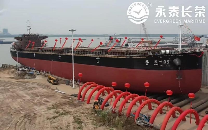 昆仑惊回首,大海跳蛟龙,扬州仪征中西101号船气囊下水成功