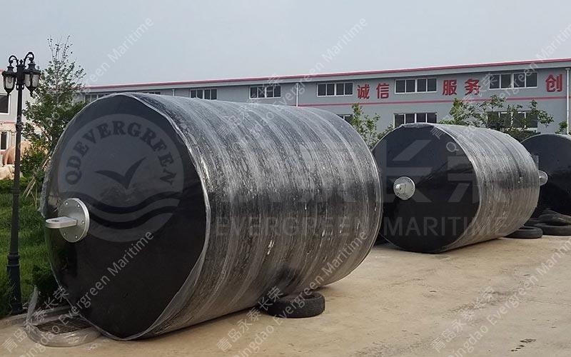 关于青岛永泰长荣泡沫填充护舷高吸能特点的分析