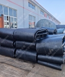 两个1.3×9米10层的船舶下水气囊(qn1390-10)托盘包装发辽宁盘锦船厂