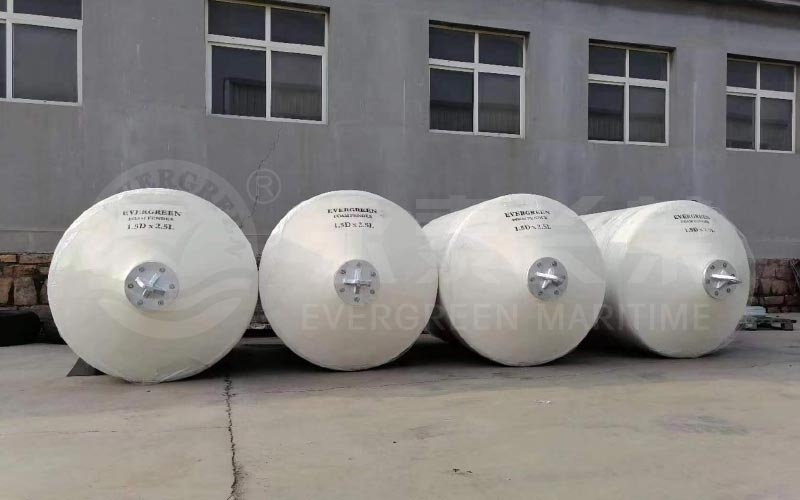 什么是漂浮式护舷（Floating Fenders）