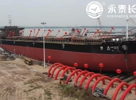 昆仑惊回首,大海跳蛟龙,扬州仪征中西101号船气囊下水成功